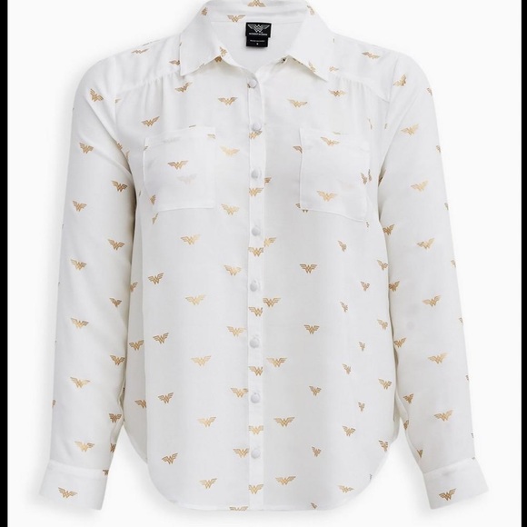 SOLD Torrid Madison Gold Wonder Woman Logo Button Blouse Plus Size 3x (22-24) - Picture 1 of 11